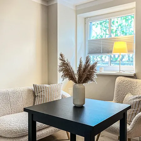 דירה Triton Souterrain 09 *